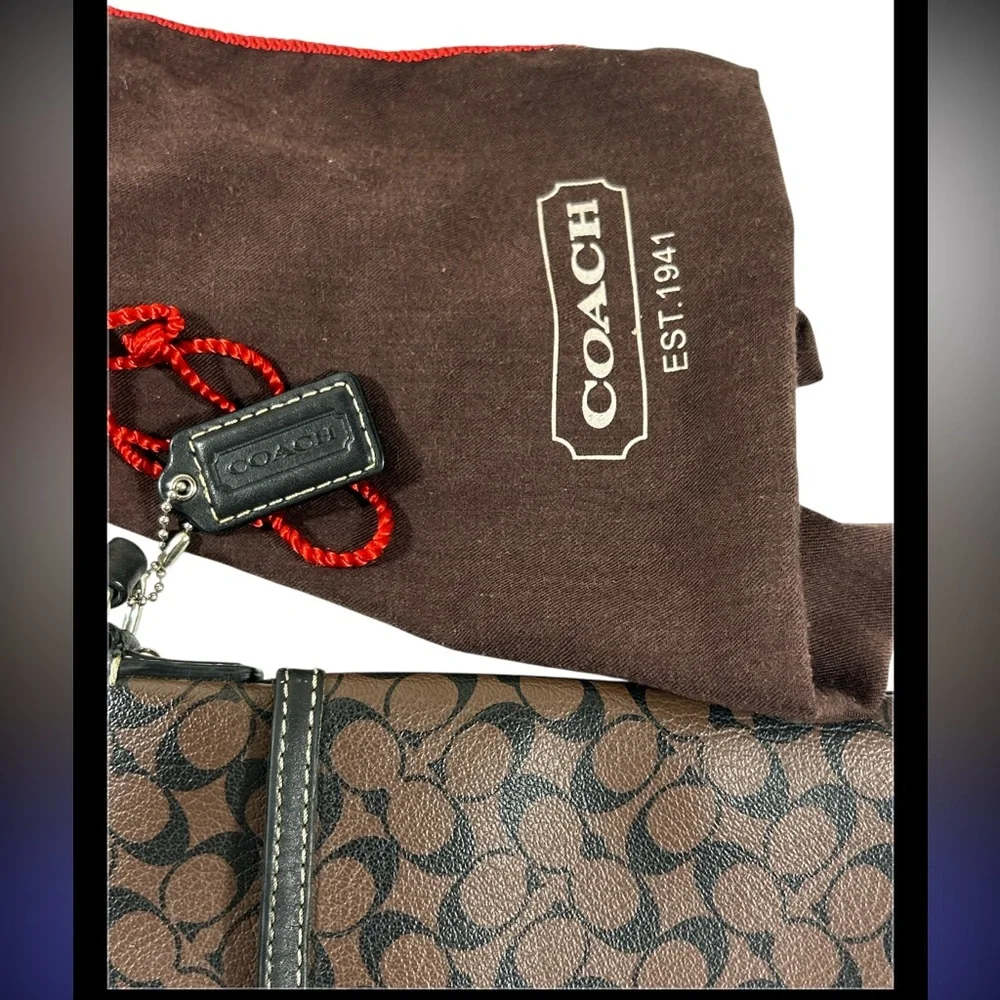 Coach Signature Heritage Stripe North South Swingpack‎ Crossbody w/ Dust Bag
